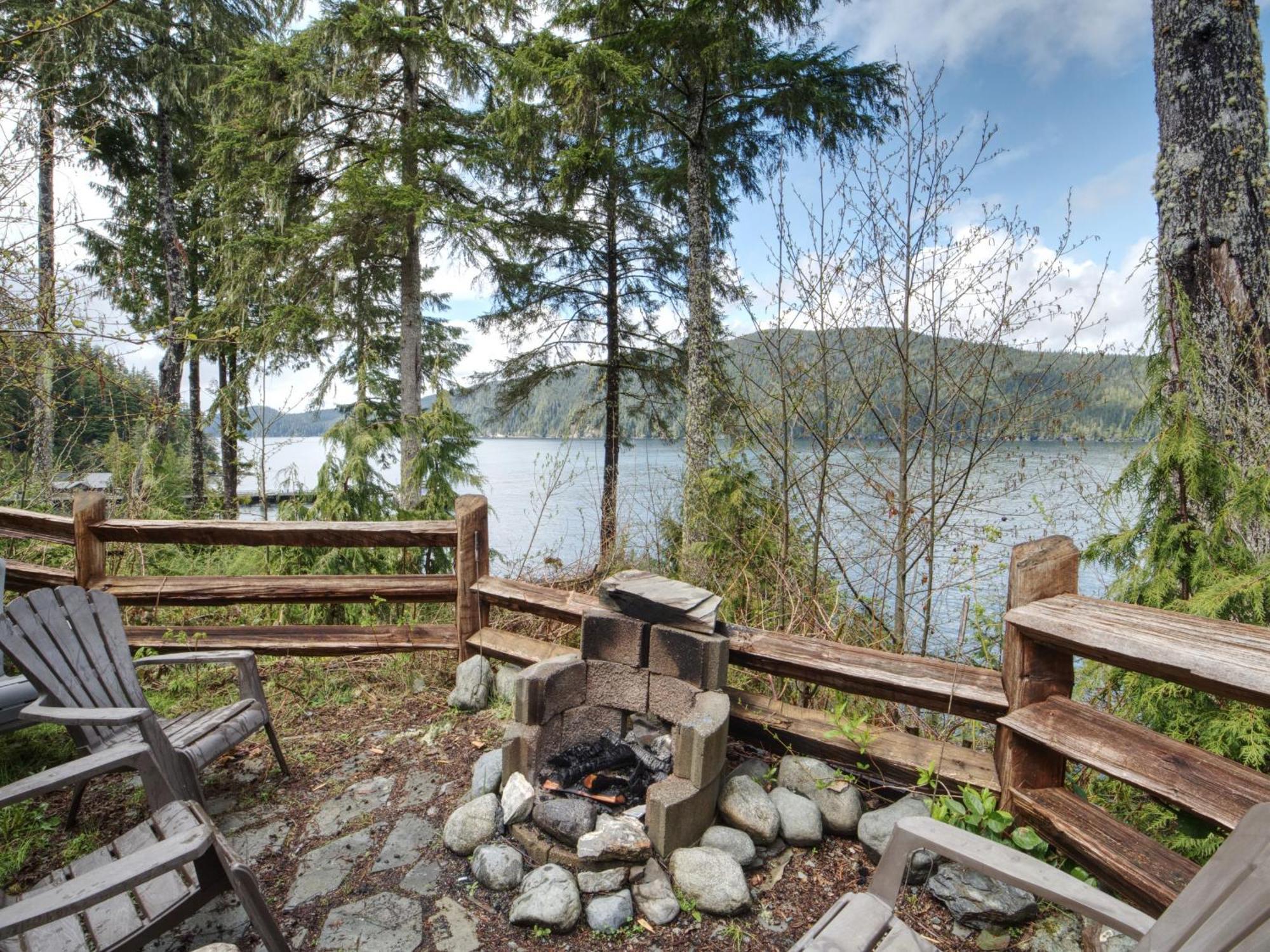 Handsome Dan'S Vacation Cottage Rentals Port Renfrew Kültér fotó